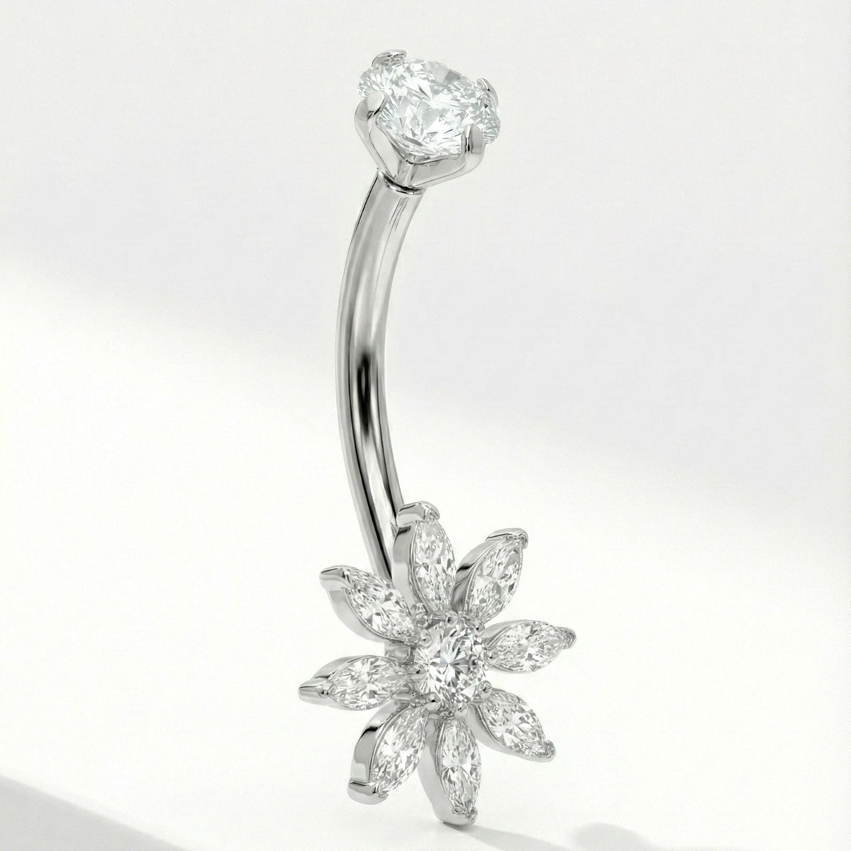 Blütenstern Bauchnabelpiercing aus Titan