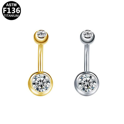Bauchnabel- oder Intimpiercing aus ASTM F136 Titan mit doppelten eingefassten Zirkonia Kristall in Silber & Gold aus der Royal Essentials Kollektion. 