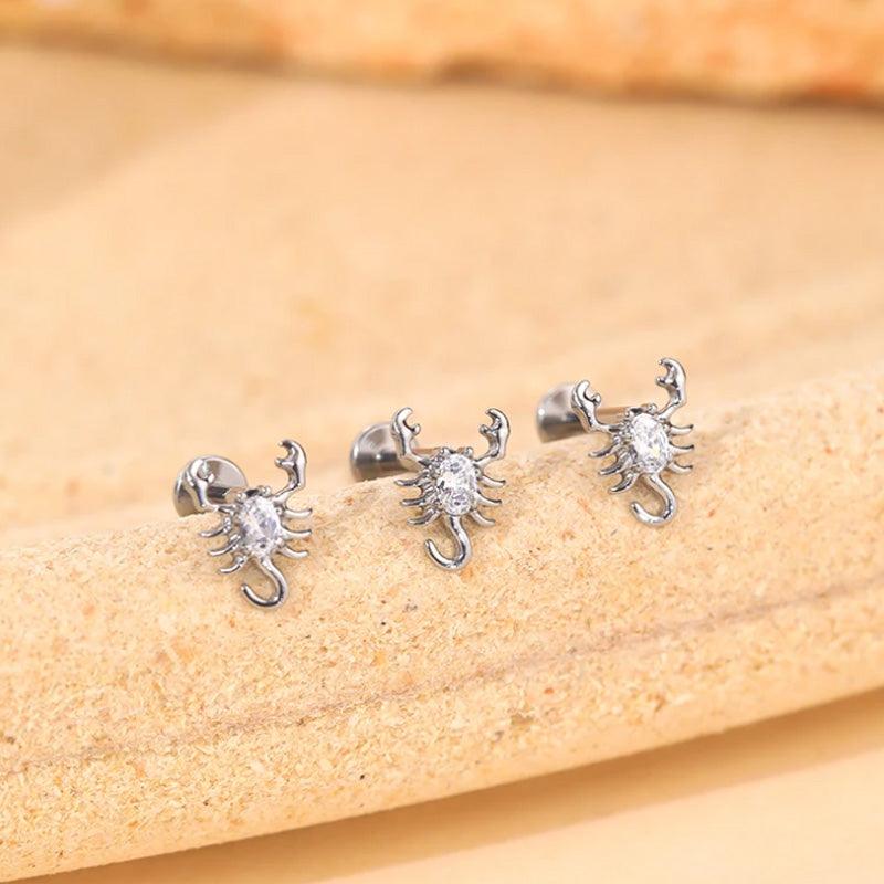 Labret aus Titan mit Skorpion Design