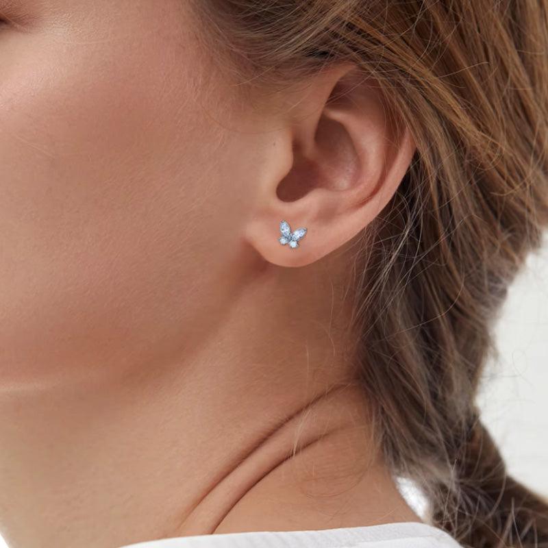 Labret aus TITAN mit Schmetterling