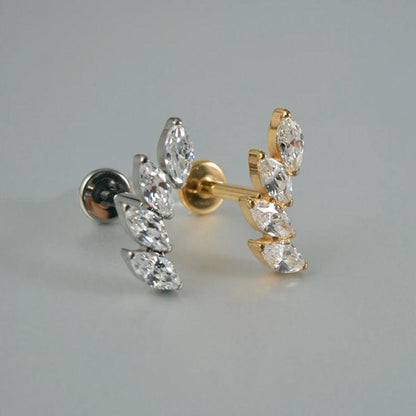 Labret aus TITAN mit Lotus Blüten